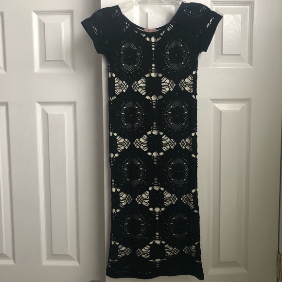 Cape Juby Bodcon T-shirt Dress - Picture 1 of 3